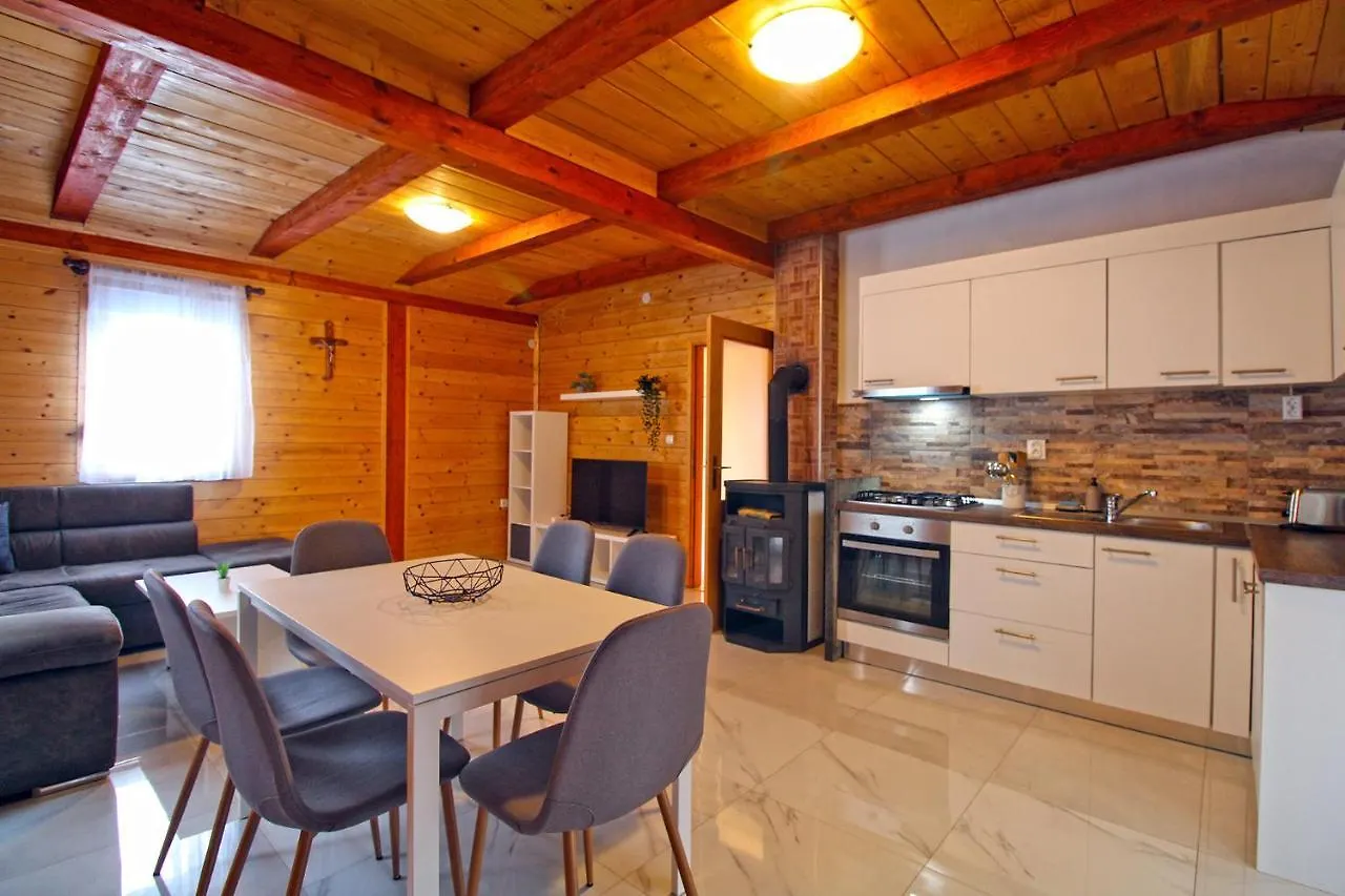 House Kacana 2233 Orbanici Holiday home