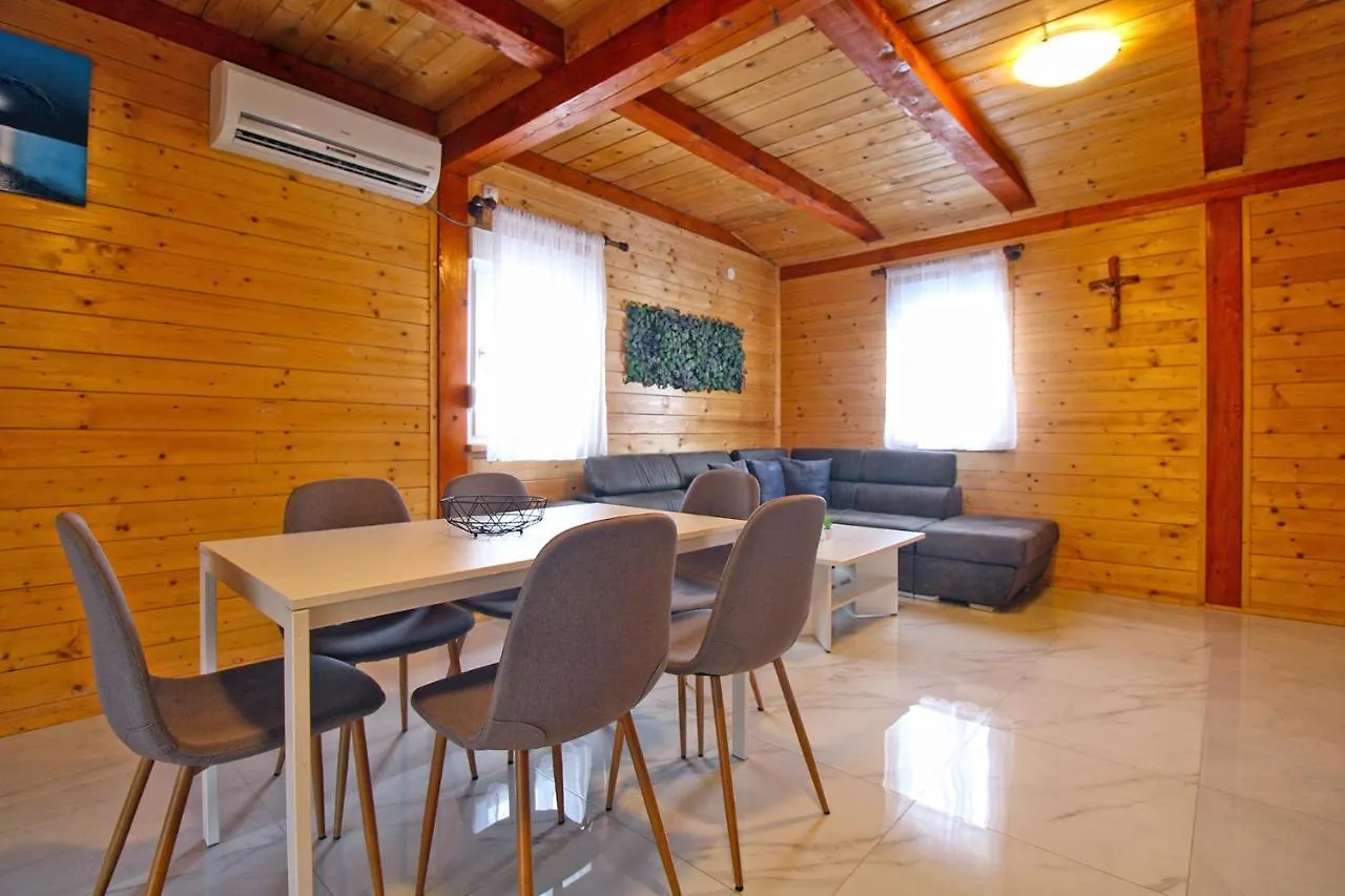 Holiday home House Kacana 2233 Orbanici